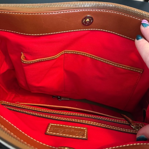 Dooney & Bourke White and Tan Satchel - Picture 12 of 13